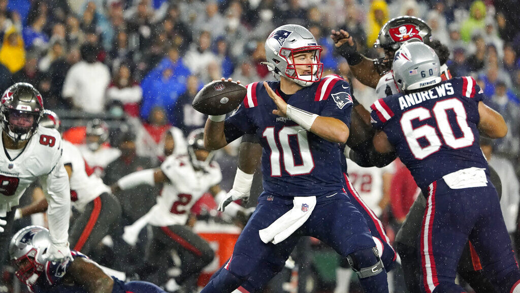 MAC JONES, Patriots